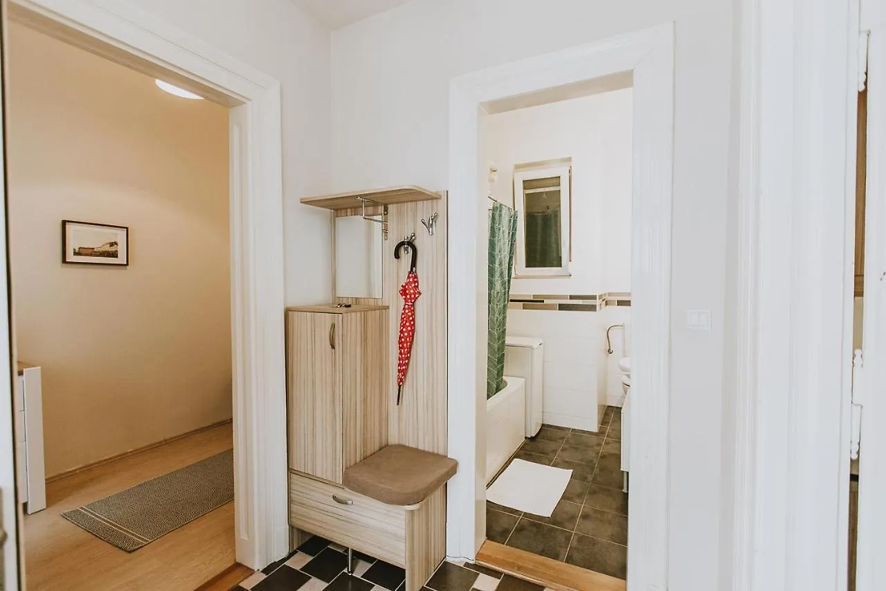 Budapest Folk Apartment 60Sm Spacious And Bright