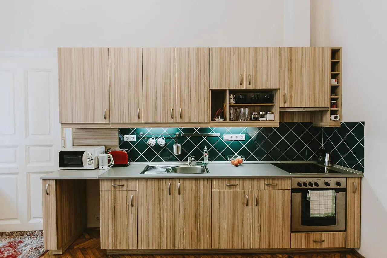 Budapest Folk Apartment 60Sm Spacious And Bright