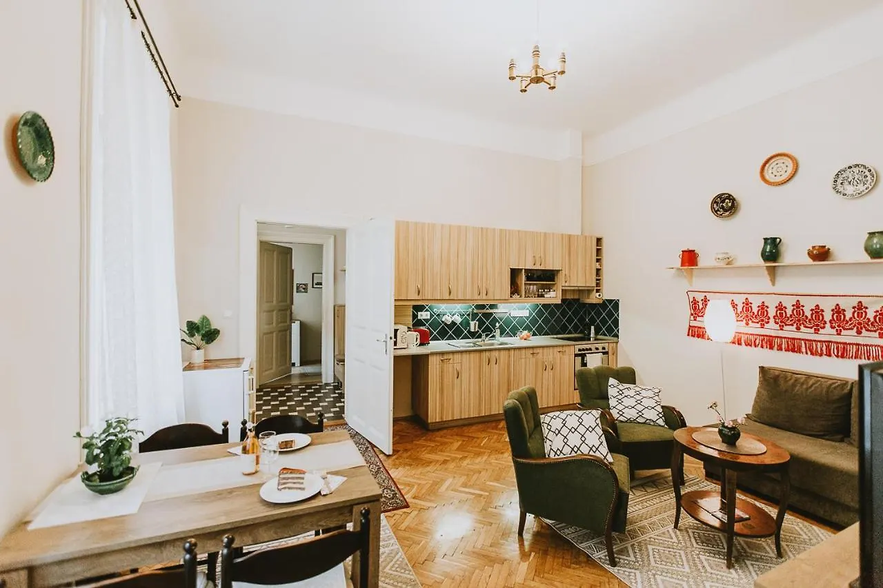 Budapest Folk Apartment 60Sm Spacious And Bright Hungría
